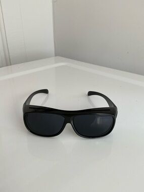 Men's Black UV Protection Sunglasses